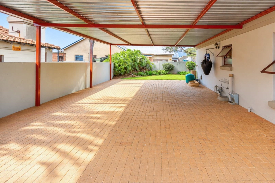 3 Bedroom Property for Sale in Melodie North West